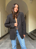 Blazer grigio spigato con riga rosa