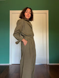 Pantalone sartoriale con le pince misto lino verde militare