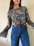 Camicia di seta paisley blu e beige