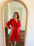 Chemisier rosso con applicazioni
