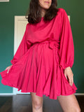 Abito con cintura satin ciliegia