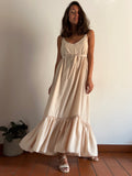 PRE ORDINE • Abito con scollo sulla schiena beige
