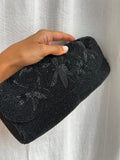 Pochette nera perline