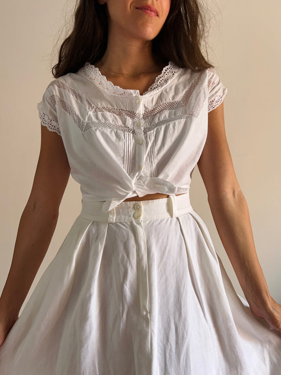 Camicetta bianca crop con pizzo