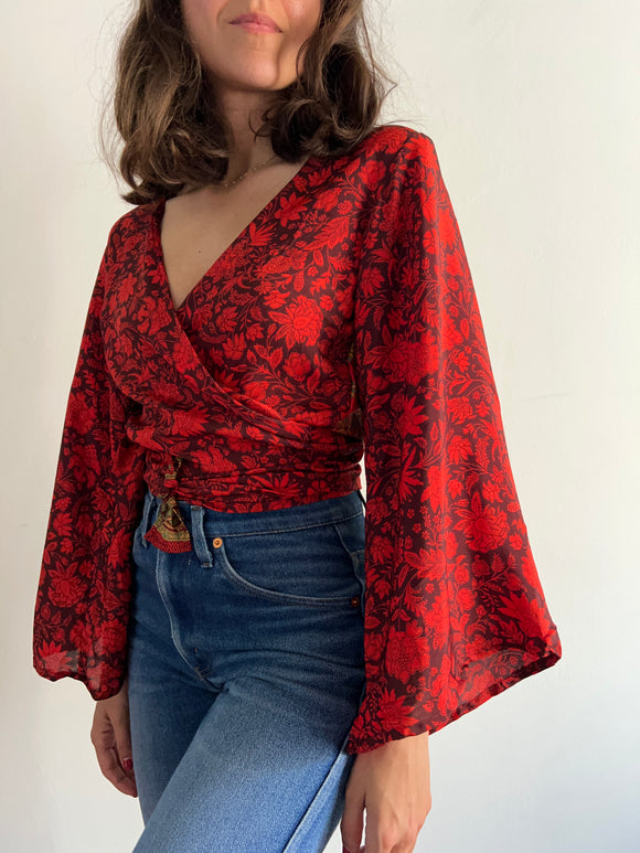 Camicia indiana incrociata fiori rossi