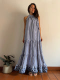 PRE ORDINE • Abito con scollo americano a righe con ricamo