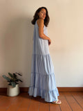 PRE ORDINE • Abito con scollo americano lucido azzurro