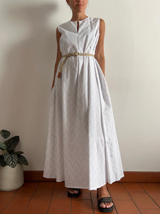 PRE ORDINE • Scamiciato bianco ricami argento