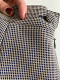 Completo beige e blu