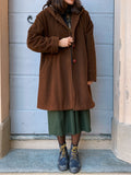 Cappotto marrone con cappuccio