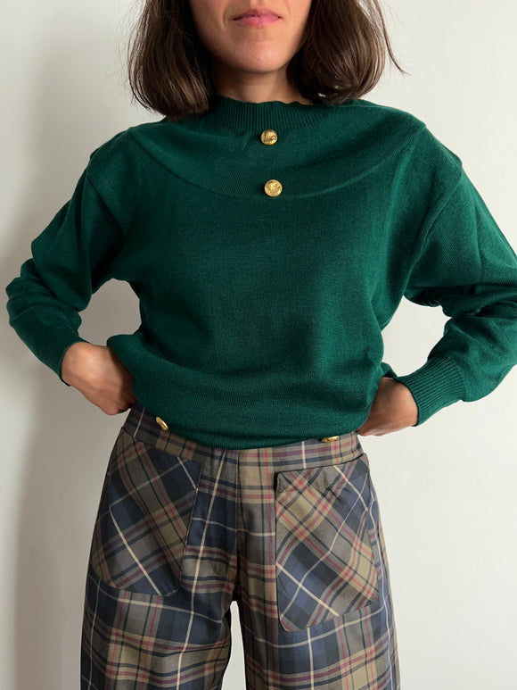 Maglione verde bottoni oro