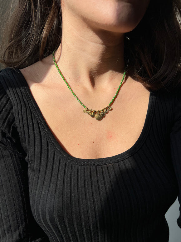 Collana ciondoli tondi verde