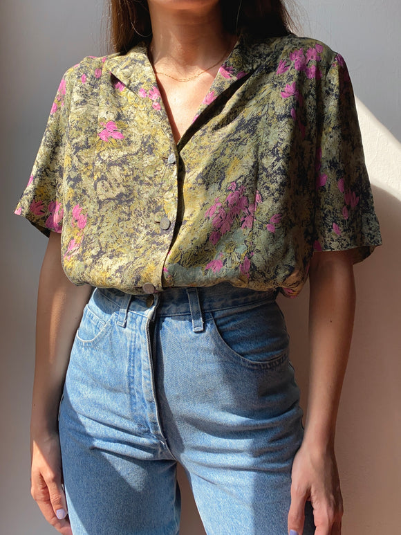 Camicia di seta verde a fantasia