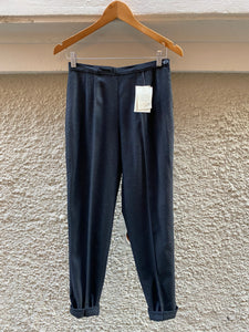 Pantaloni taglio maschile slim grigio scuro
