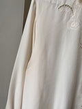 Camicia di seta ricamata