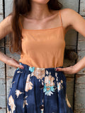 Top di seta color pesca