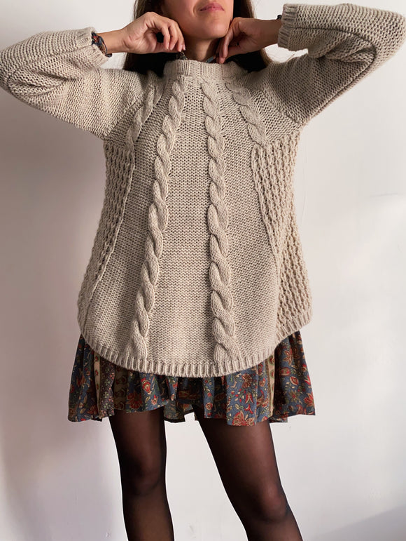 Maglione svasato beige