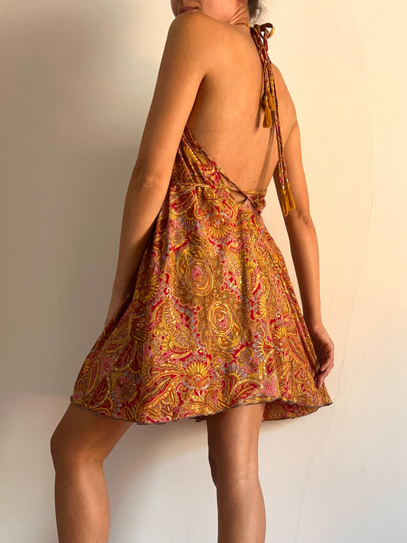 Abito schiena nuda corto senape