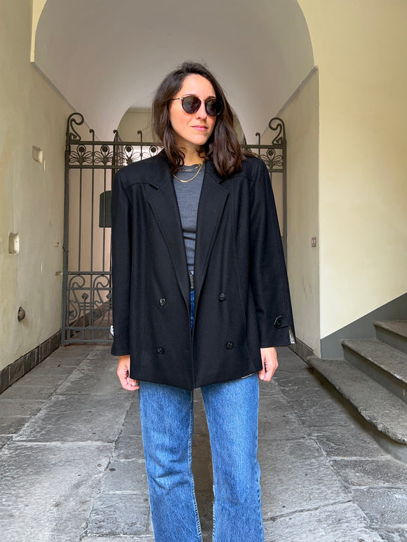 Blazer nero squadrato