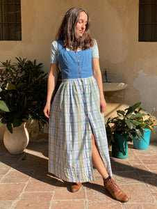 Abito austriaco azzurro