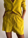 Pantaloncino cupro giallo