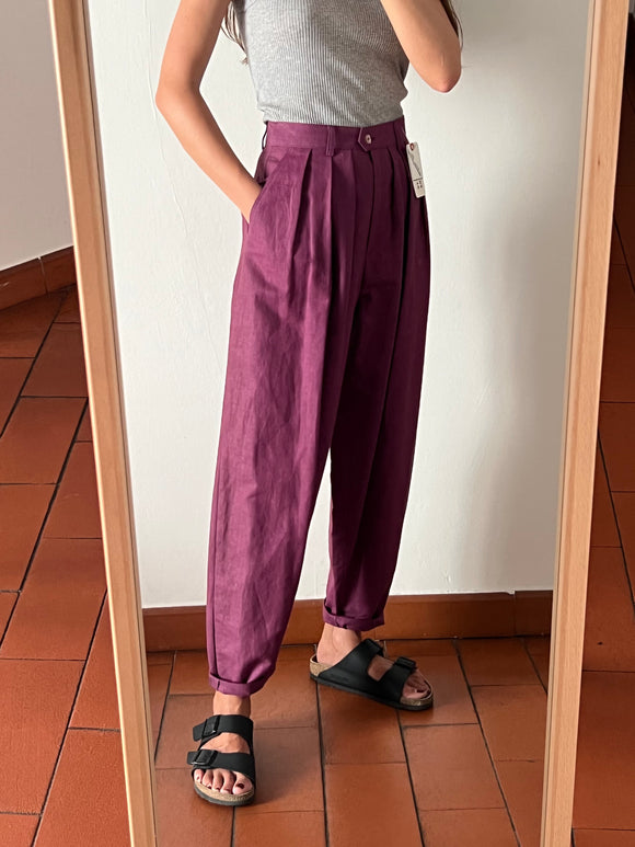 Pantaloni taglio maschile prugna