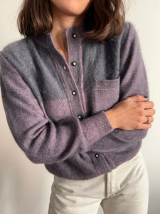 Cardigan grigio e rosa