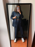 Completo blu di lana