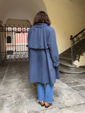 Trench scampanato blu