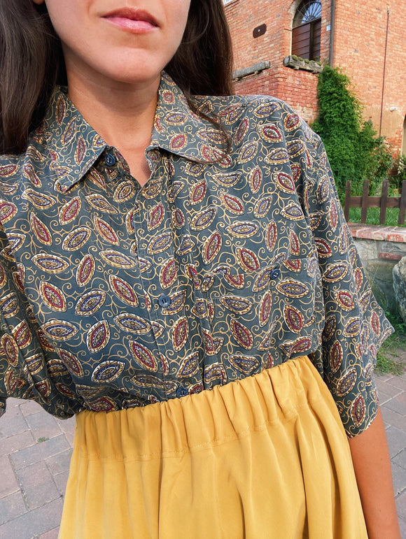 Camicia di seta fantasia paisley