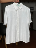 Camicia bianca di lino con rouche