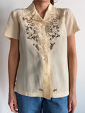 Camicia di seta ricamata