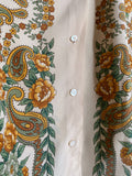 Camicia di seta a fiori con foulard abbinato