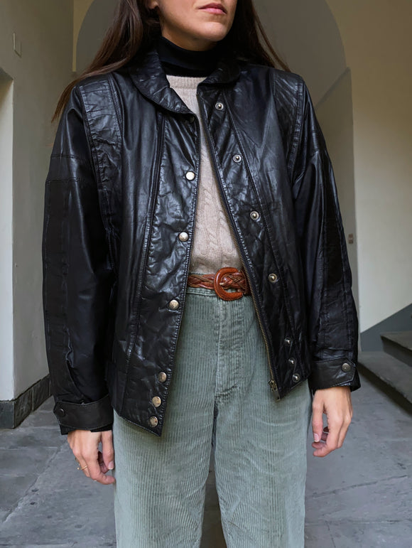 Giacca di pelle nera modello bomber