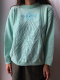 Maglione verde acqua ricamato