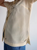 Camicia di seta ricamata