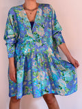 Abito azzurro fiorato