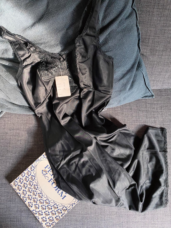 Sottoveste nera