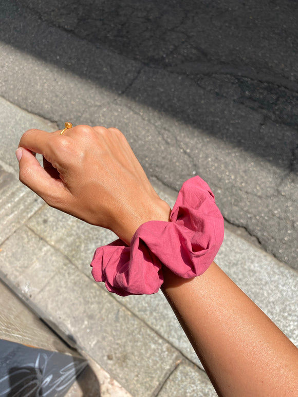 Scrunchie di cotone rosa scuro