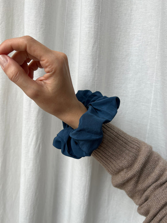 Scrunchie seta avio