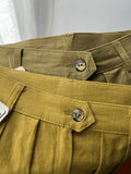 Pantaloni taglio maschile verde oliva