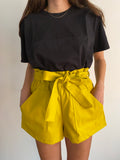 PRE ORDINE • Pantaloncino ecopelle giallo