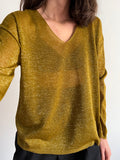 Maglia luccicante scollo V senape