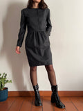 Abito grigio di lana con tasche