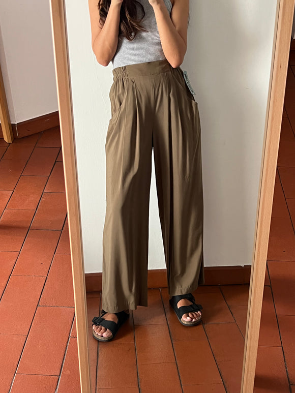 Pantalone ampio tortora