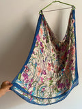 Foulard di seta fiorato beige bordo petrolio