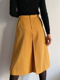 Gonna pantalone gialla di lana
