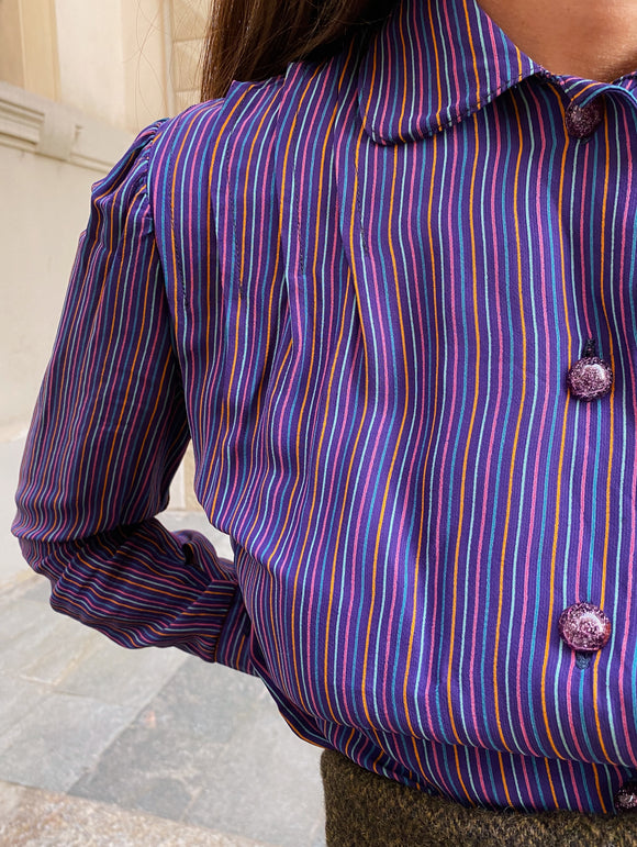 Camicia viola a righine colorate