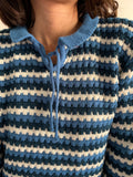 Maglione azzurro con colletto