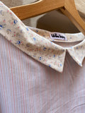 T-shirt Leggerissima con colletto • righine e fiorellini